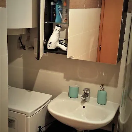 Elegant & Cosy Studio Near Park And Krymska St.